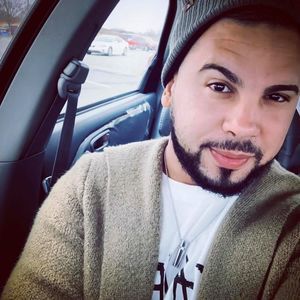 Meet your Posher, Luis